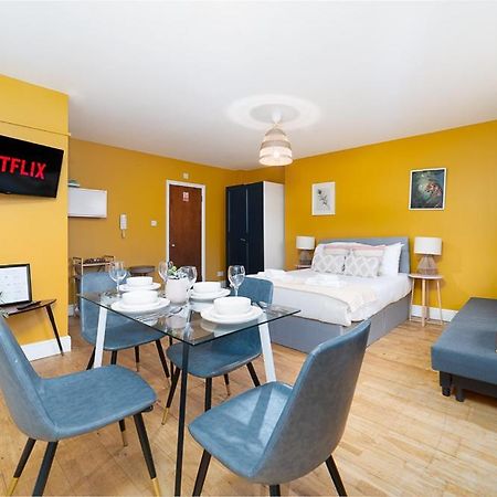 Bayswater Twelve Apartment London Bagian luar foto