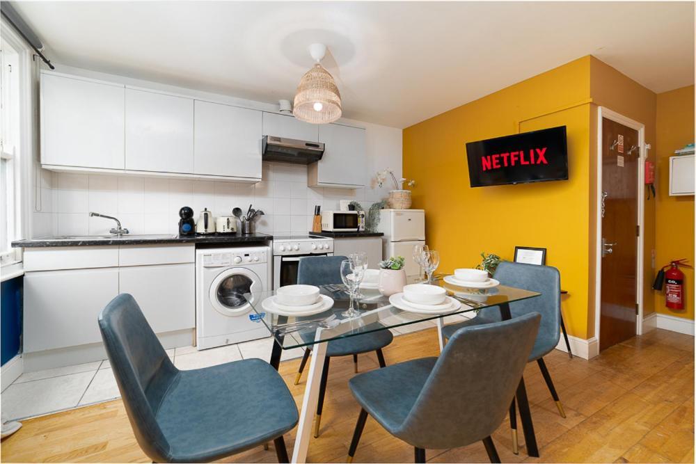 Bayswater Twelve Apartment London Bagian luar foto